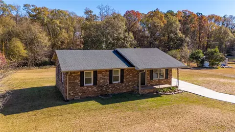 381 Crawford Rd, Belton, SC 29627