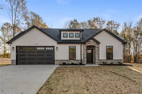 1405 Vandale Pl, Anderson, SC 29626