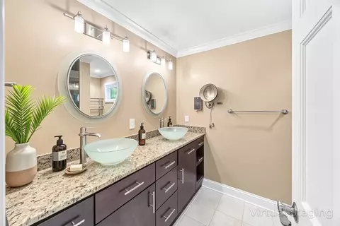 Bath - 511 Shorecrest Dr, Clemson, SC 29631 photo 1 of 7