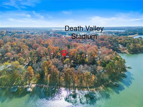 View/Area - 511 Shorecrest Dr, Clemson, SC 29631 photo 2 of 3