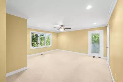 Bedroom - 511 Shorecrest Dr, Clemson, SC 29631 photo 2 of 11