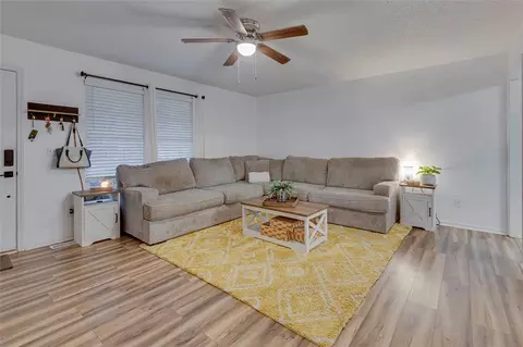 Living - 17 Dendy St # A, Pelzer, SC 29669 photo 2 of 3