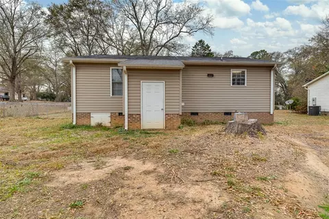 Exterior - 17 Dendy St # A, Pelzer, SC 29669 photo 4 of 5