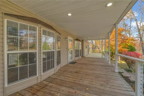 116 Wren Ln, Pickens, SC 29671 photo 9