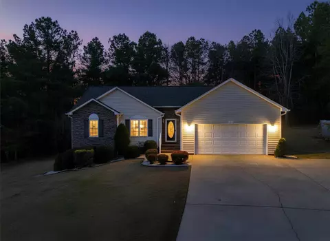 109 English Holley Ct, Pickens, SC 29671