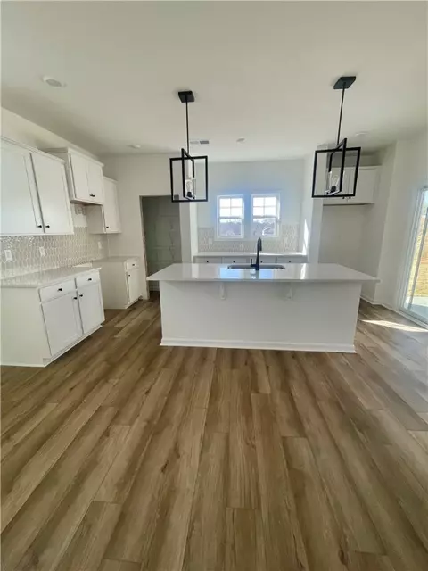 Kitchen - 35 Halsey St, Central, SC 29630 photo 1 of 4