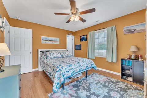 Bedroom - 104 Dogwood Cir, Pendleton, SC 29670 photo 1 of 7