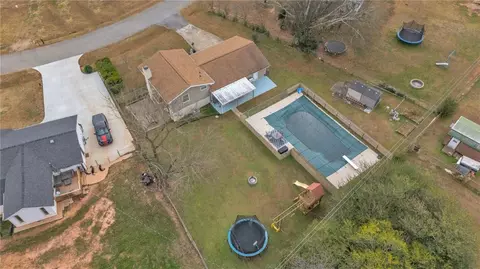 View/Area - 104 Dogwood Cir, Pendleton, SC 29670 photo 4 of 4