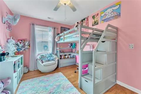 Bedroom - 104 Dogwood Cir, Pendleton, SC 29670 photo 3 of 7