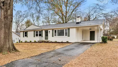 407 Mapleton Dr, Greenville, SC 29607 photo 3