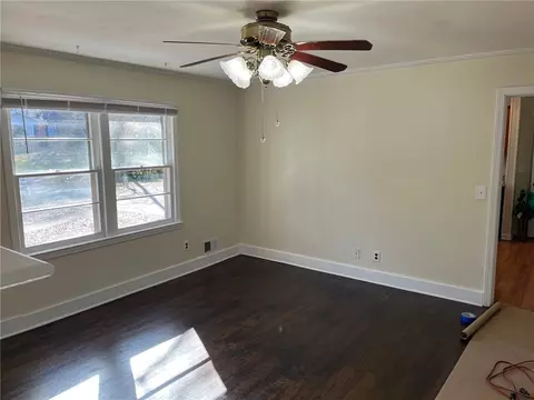 Living - 207 Skyview Dr, Clemson, SC 29631 photo 3 of 4
