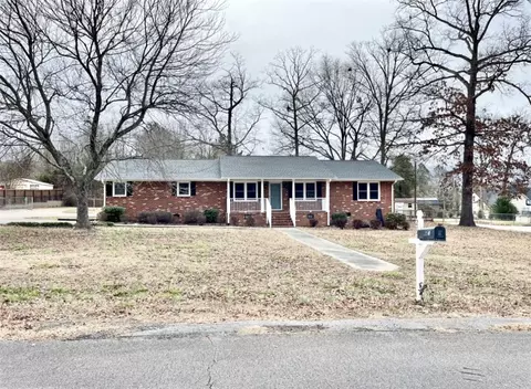 207 Keystone Dr, Anderson, SC 29621