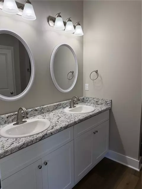 Bath - 2 Heyward Ave, Honea Path, SC 29654 photo 1 of 3
