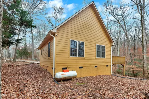 Exterior - 237 Capps Rd, Fair Play, SC 29643 photo 3 of 10