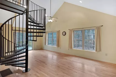 Living - 237 Capps Rd, Fair Play, SC 29643 photo 1 of 3