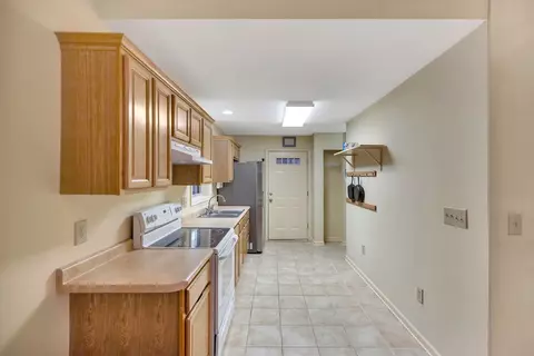 Entry Way - 237 Capps Rd, Fair Play, SC 29643 photo 1 of 3