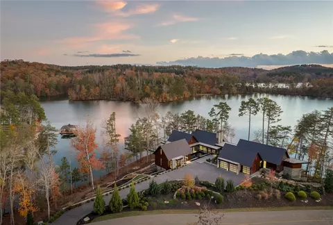 View/Area - 425 Peninsula Rdg, Sunset, SC 29685 photo 1 of 2