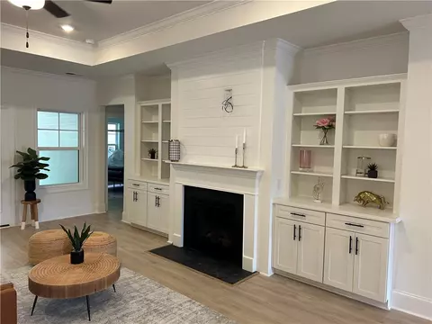Living - 138 Shale Dr, Central, SC 29630 photo 3 of 4
