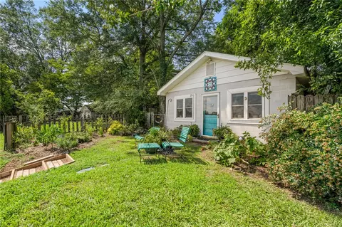 208 Gaines St, Central, SC 29630 photo 4