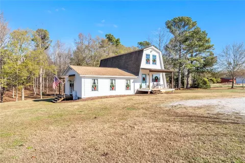 Exterior - 619 Spearman Rd, Pelzer, SC 29669 photo 3 of 5