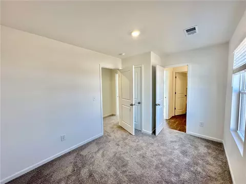 Bedroom - 573 Seaborn Cir, Pendleton, SC 29670 photo 4 of 7