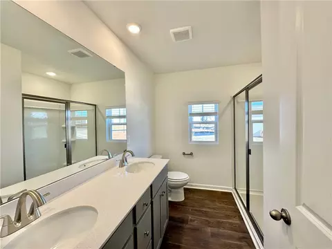 Bath - 573 Seaborn Cir, Pendleton, SC 29670 photo 2 of 5