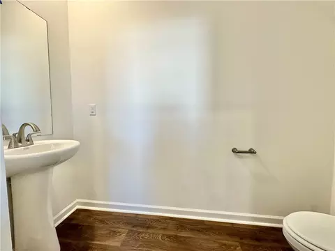 Bath - 573 Seaborn Cir, Pendleton, SC 29670 photo 1 of 5