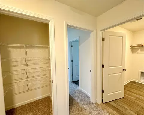 Entry Way - 575 Seaborn Cir, Pendleton, SC 29670 photo 5 of 7