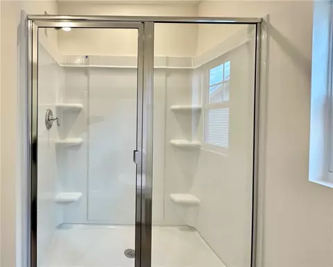 Bath - 575 Seaborn Cir, Pendleton, SC 29670 photo 2 of 3