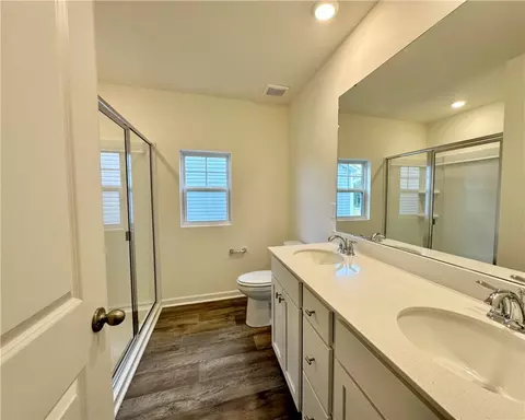 Bath - 575 Seaborn Cir, Pendleton, SC 29670 photo 1 of 3