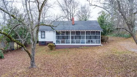 Exterior - 105 Grant St, Easley, SC 29640 photo 3 of 10