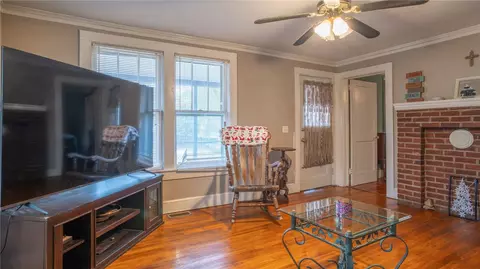 Living - 105 Grant St, Easley, SC 29640 photo 3 of 3