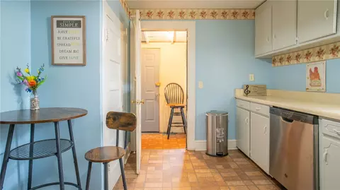 Entry Way - 105 Grant St, Easley, SC 29640 photo 2 of 2