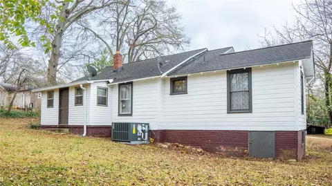 Exterior - 105 Grant St, Easley, SC 29640 photo 7 of 10