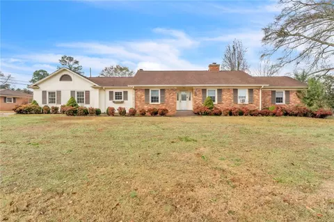 300 Woodfern Cir, Anderson, SC 29625
