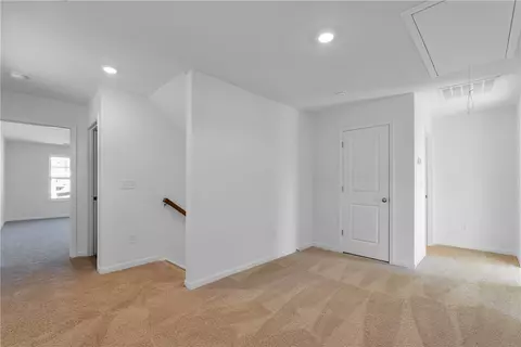 Entry Way - 237 Brown Cir, Easley, SC 29642 photo 3 of 4