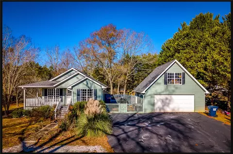 116 Elliott Dr, Seneca, SC 29678