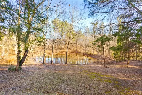 711 Pinecrest Ct, Walhalla, SC 29691 photo 3