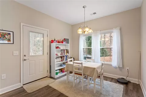 384 E Woodland Dr, Walhalla, SC 29691 photo 10