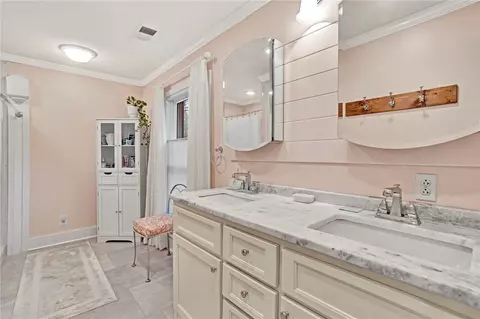 Bath - 106 Hillandale Rd, Pendleton, SC 29670 photo 2 of 4