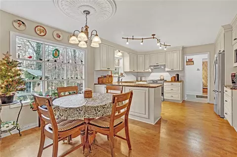 Kitchen - 106 Hillandale Rd, Pendleton, SC 29670 photo 1 of 6
