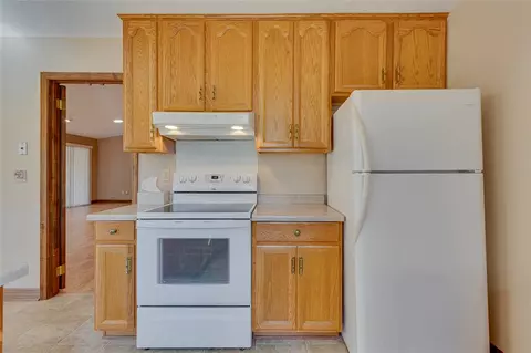 Kitchen - 103 Berkeley Ct, Clemson, SC 29631 photo 5 of 5