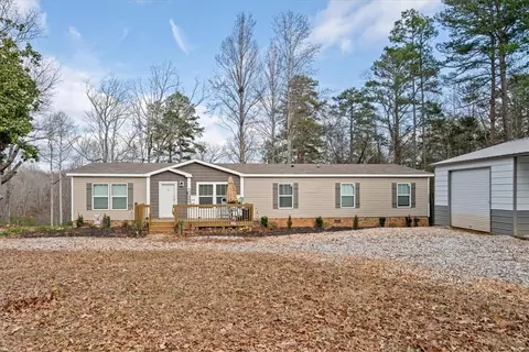 1131 Wilbanks Rd, Seneca, SC 29678