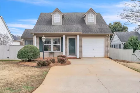 102 Magnolia Ln, Pendleton, SC 29670