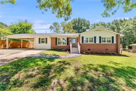 203 Fernwood Cir, Anderson, SC 29626