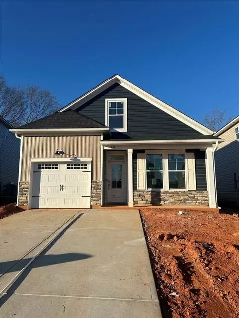 242 Brown Cir, Easley, SC 29642