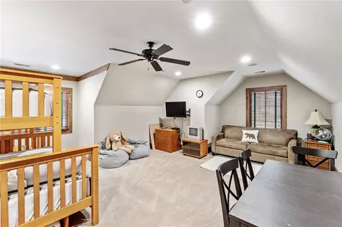 811 Top Ridge Dr, Sunset, SC 29685 photo 24