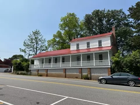 171 E Main St, Pendleton, SC 29670