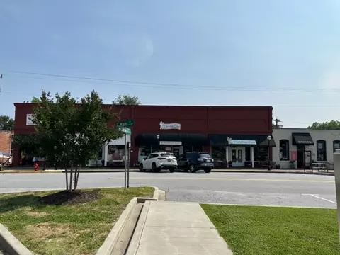 Exterior - 171 E Main St, Pendleton, SC 29670 photo 13 of 13