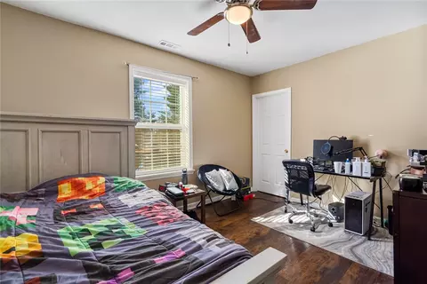 Bedroom - 851 Louie Ln, Seneca, SC 29678 photo 3 of 4
